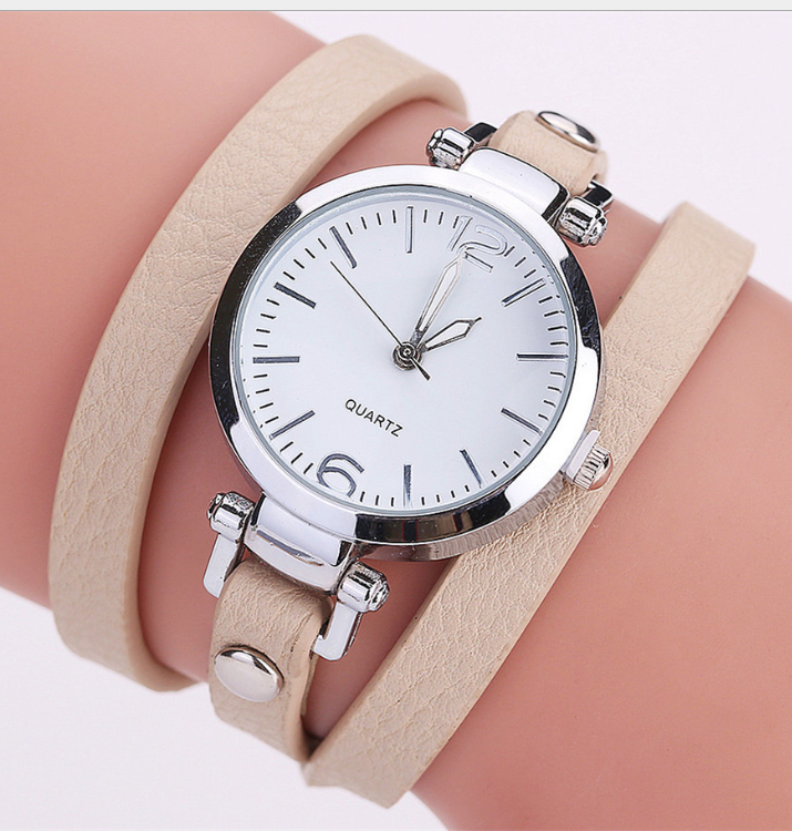 PU strap circle bracelet watch, fashionable timepiece with a sleek round dial and comfortable PU band for casual or formal wear