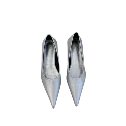 Mid Heel Stiletto Pumps for Women in black, silver, green, pink. Pointed toe, low-top, with a rubber sole, perfect for daily wear and casual occasions