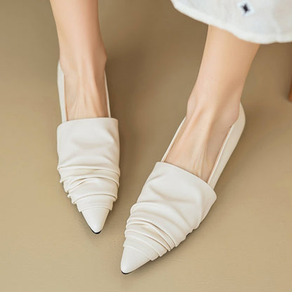 Pointed-toe Low Heel Flat Shoes Black Creamy-white