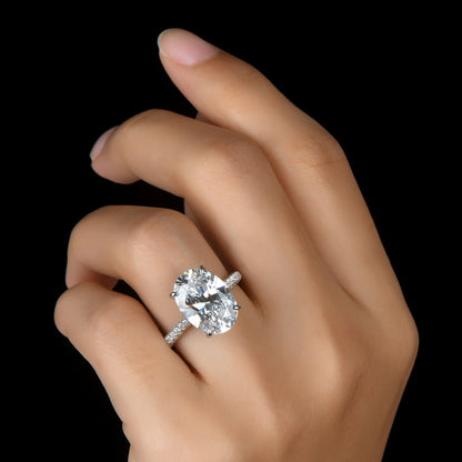 Moissanite Diamond Ring