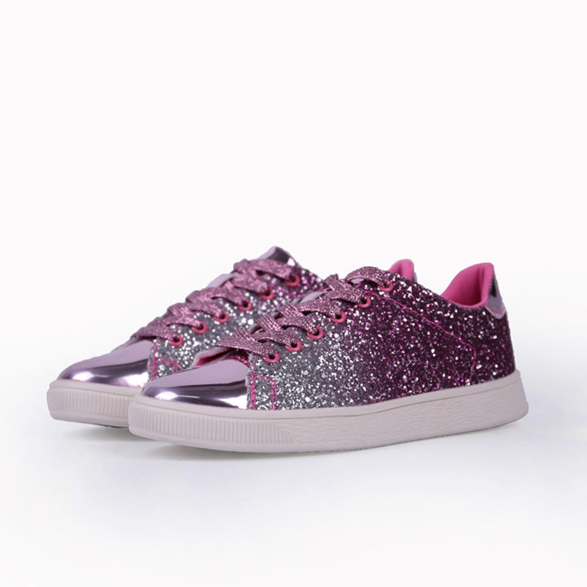 Color Sequin Street Low Shoes - Trendy low-profile shoes adorned with colorful sequins, perfect for making a stylish statement. Designed for casual wear, these shoes combine comfort and flair, ideal for adding a fun touch to any streetwear outfit