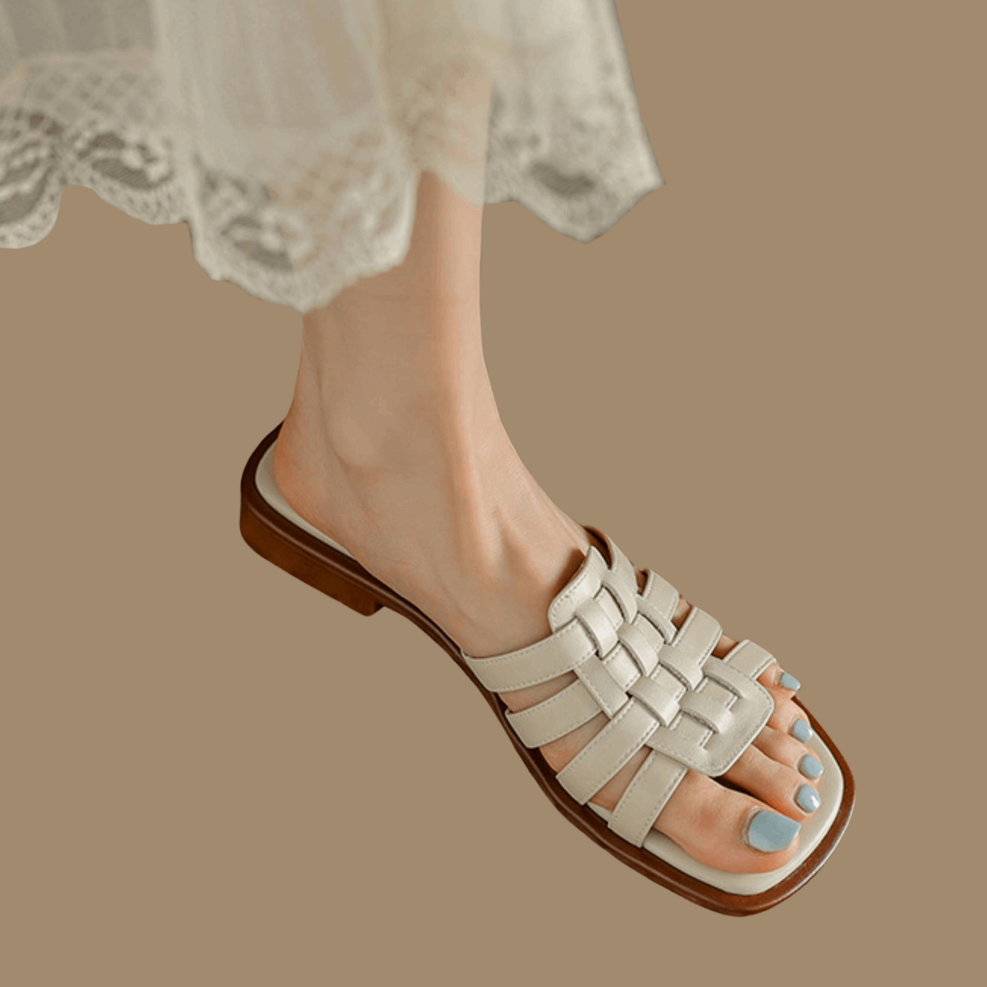 French Retro Women’s Leather Sandals in creamy-white and dark brown, solid color, UK style, perfect for adults, sizes 35-40