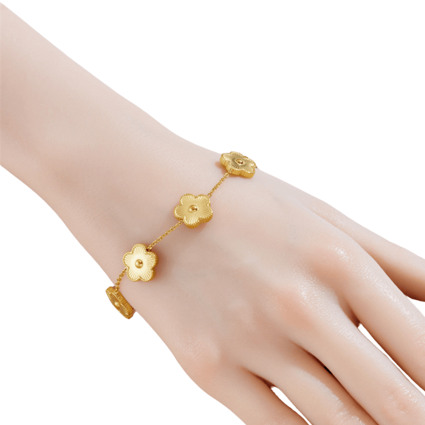 Gold-plated floral chain bracelet for women made of titanium steel, featuring a floral design, ideal for adding elegance to your style