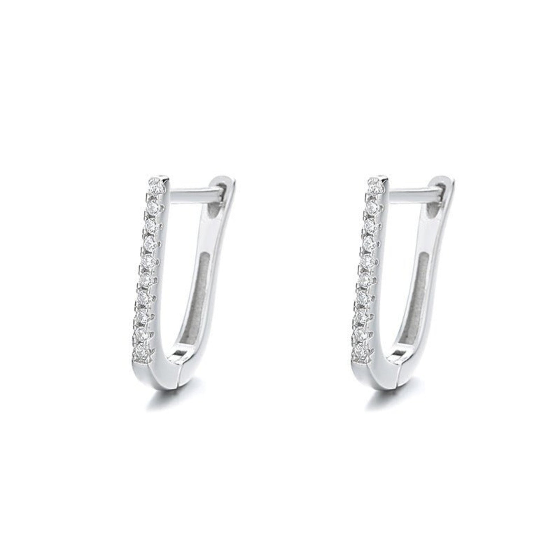 A pair of 925 silver geometric U-shaped earrings with a minimalist and modern design. These earrings feature a sleek U-shaped curve with a polished silver finish, offering a subtle yet elegant look. Ideal for both casual and formal outfits, these lightweight earrings provide a stylish and versatile accessory option